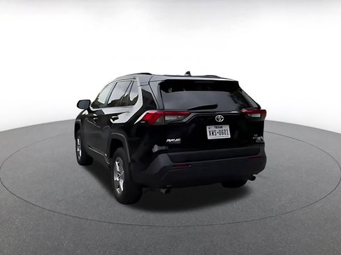 Used 2025 Toyota RAV4 LE image 10