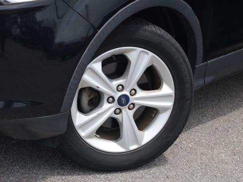 Used 2016 Ford Escape SE FWD image 16
