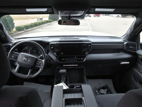 New 2026 Toyota Tundra SR image 10