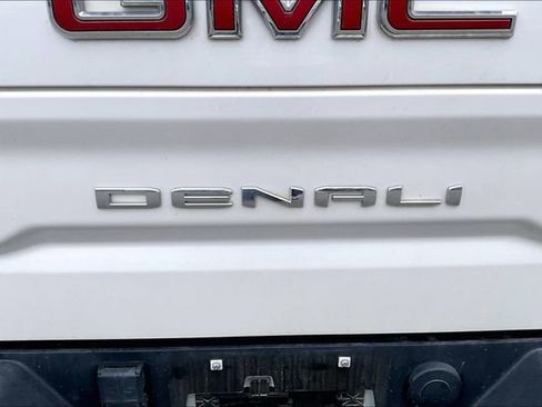Used 2023 GMC Sierra 1500 Denali w/ Denali Reserve Package AWD/4WD image 22