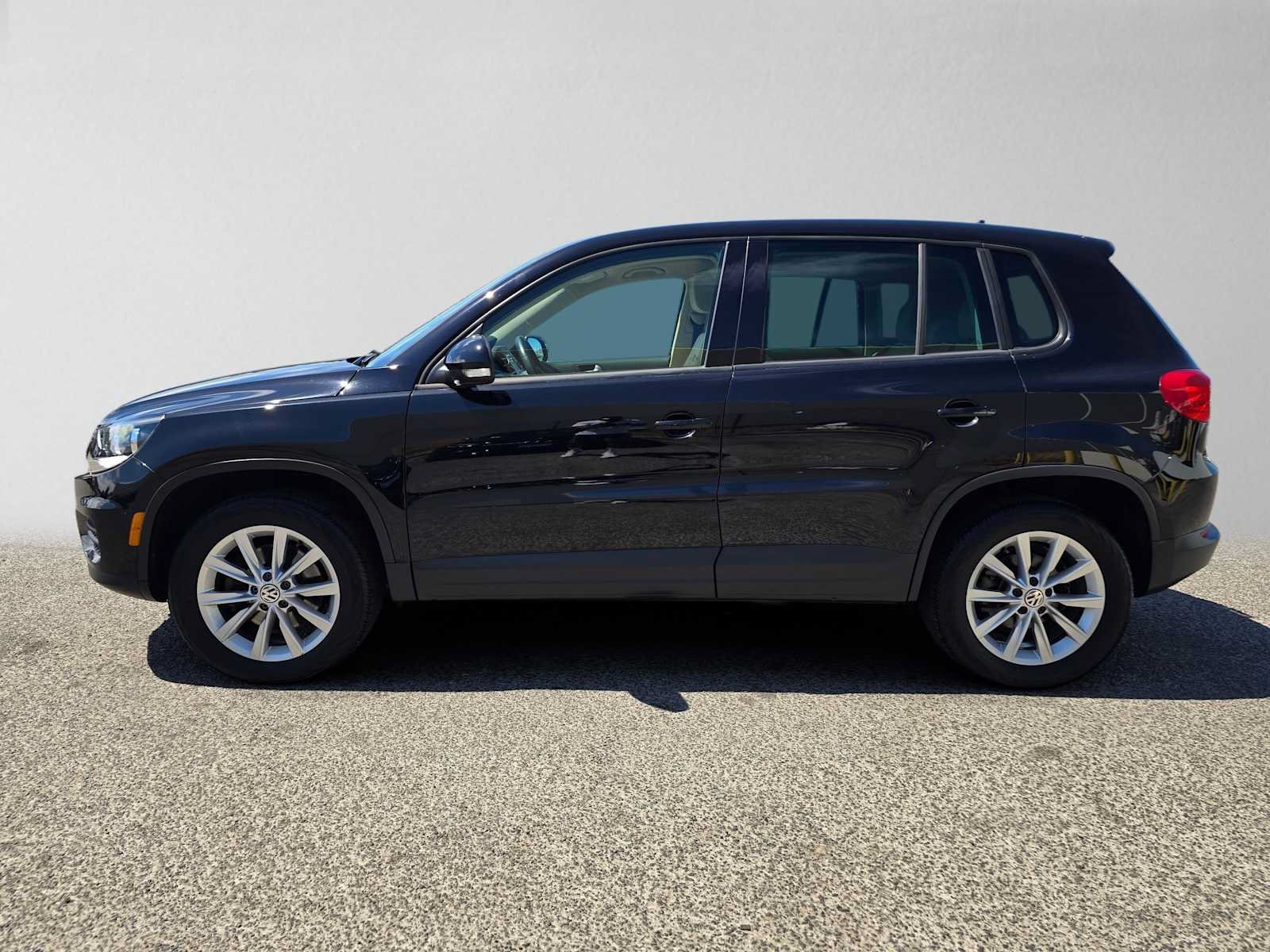 Used 2014 Volkswagen Tiguan SE FWD image 6