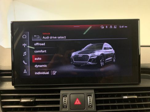 Used 2023 Audi Q5 Premium AWD/4WD image 30