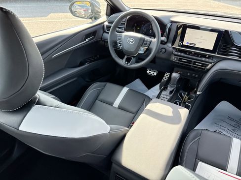 Certified 2026 Toyota Camry SE image 22
