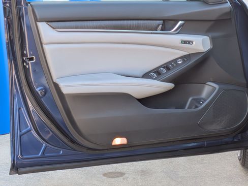 Certified 2020 Honda Accord Touring image 12