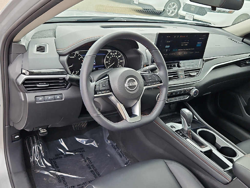 Certified 2023 Nissan Altima 2.5 SR w/ SR Premium Package FWD image 29