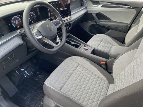 New 2025 Volkswagen Tiguan S image 14