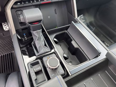New 2026 Toyota Tundra Platinum AWD/4WD image 13