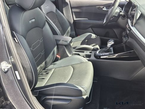 Certified 2023 Kia Forte GT-Line w/ GT-Line Technology Package FWD image 18
