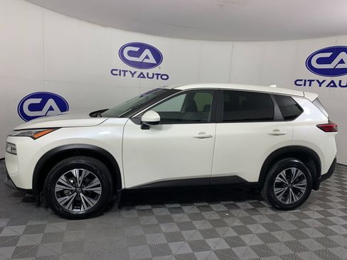 Used 2023 Nissan Rogue SV FWD image 6