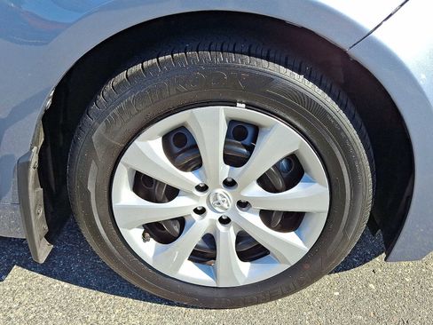 Used 2024 Toyota Corolla LE image 8