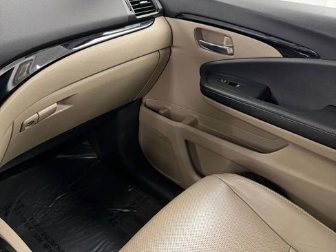 Used 2016 Honda Pilot Elite image 30