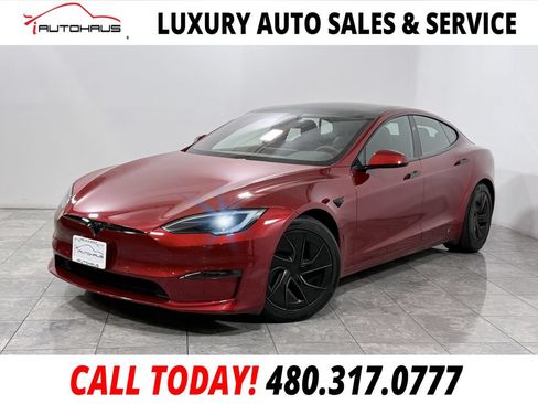 Used 2026 Tesla Model S AWD/4WD image 1