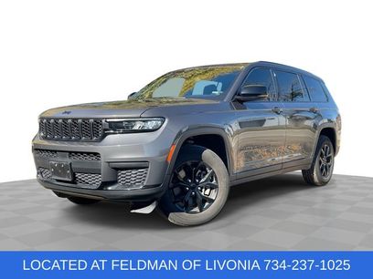 Used 2024 Jeep Grand Cherokee L Laredo