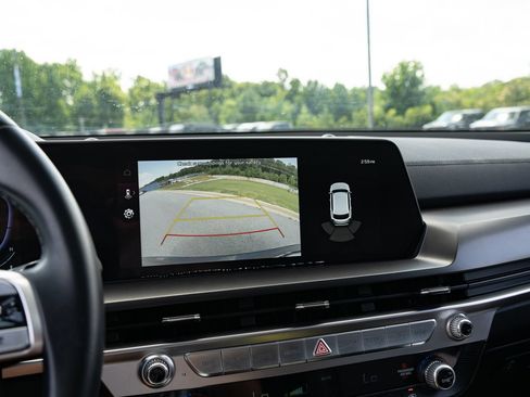 Used 2025 Kia Telluride S FWD image 26