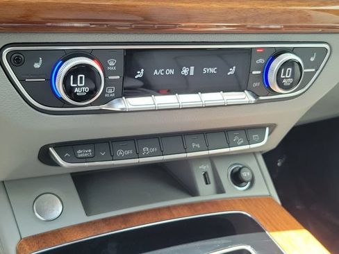 Used 2023 Audi Q5 2.0T Premium Plus w/ Premium Plus Package AWD/4WD image 27