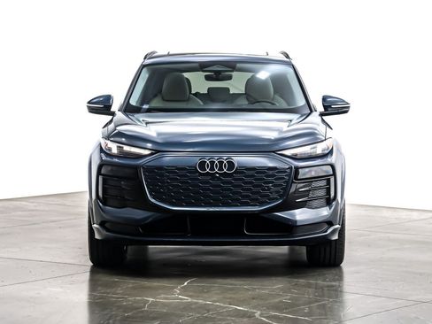 Used 2025 Audi Q6 e-tron Premium Plus w/ Premium Plus image 4