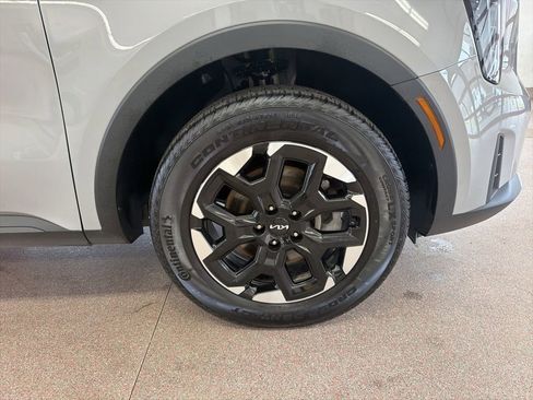 Used 2025 Kia Sorento S w/ Panoramic Sunroof Package image 31