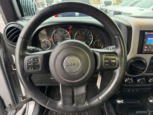 Used 2015 Jeep Wrangler Unlimited Sport w/ Quick Order Package 24S AWD/4WD image 59