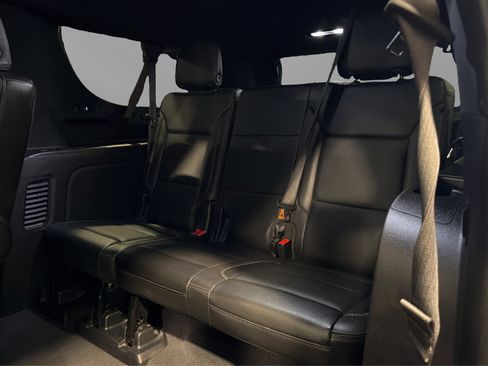 Used 2023 GMC Yukon XL Denali AWD/4WD image 40