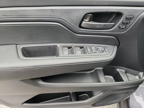 Certified 2026 Honda Odyssey EX-L image 13