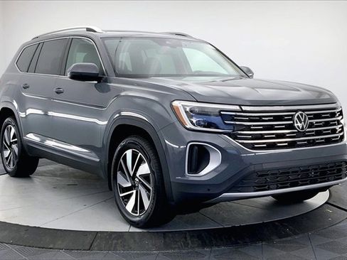 New 2026 Volkswagen Atlas SEL image 1