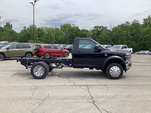 New 2026 RAM 5500 Tradesman w/ Chrome Appearance Group AWD/4WD image 8