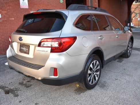 Used 2015 Subaru Outback 2.5i Limited w/ Protection Package #2 image 3