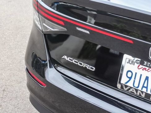 Used 2025 Honda Accord SE image 9