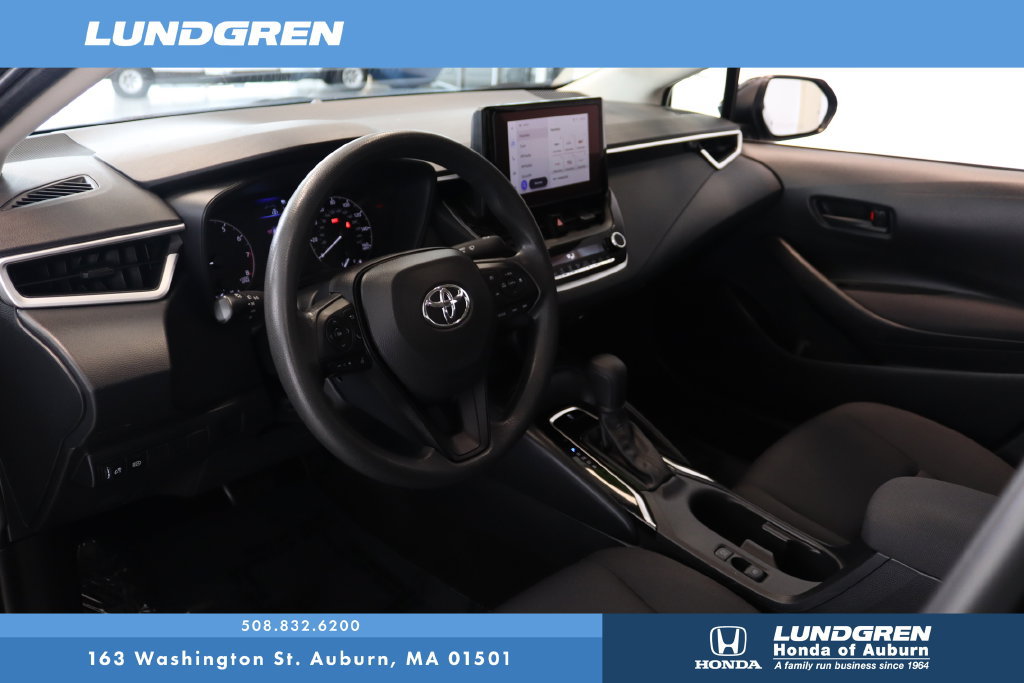 Used 2024 Toyota Corolla LE FWD image 6