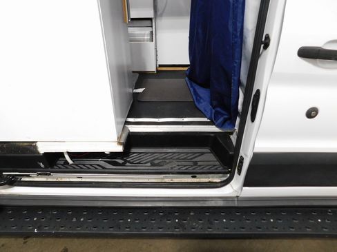 Used 2019 Ford Transit 250 148 Medium Roof image 35