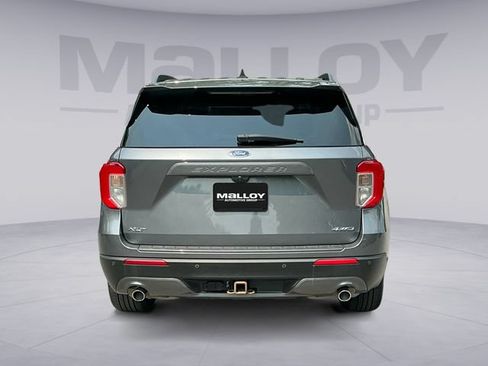Used 2021 Ford Explorer XLT w/ Equipment Group 202A AWD/4WD image 4