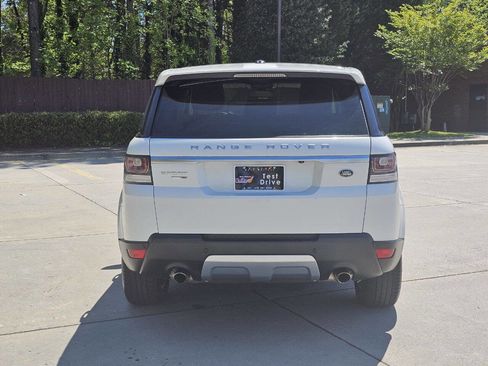 Used 2014 Land Rover Range Rover Sport HSE image 18