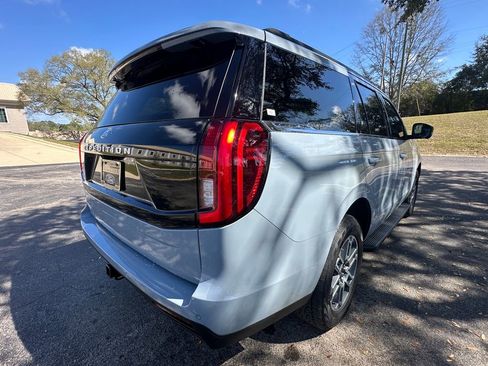 New 2025 Ford Expedition Active image 49