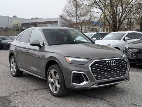 Certified 2023 Audi Q5 2.0T Prestige w/ Prestige Package image 3