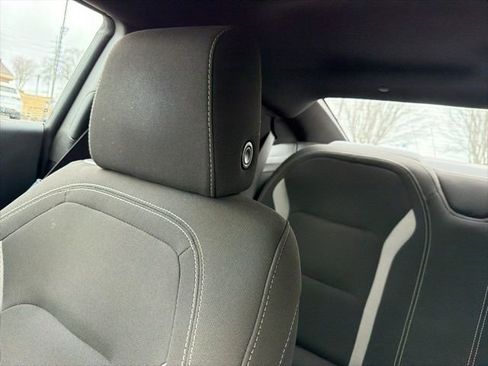 Used 2020 Chevrolet Camaro LT image 15