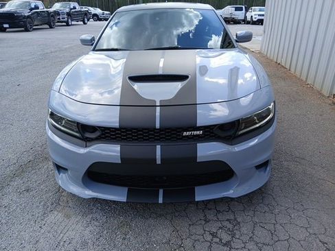 Used 2022 Dodge Charger Scat Pack w/ Daytona Edition Group image 8