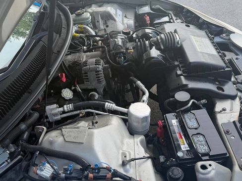 Used 2000 Pontiac Firebird Coupe w/ Opt Pkg RWD image 21