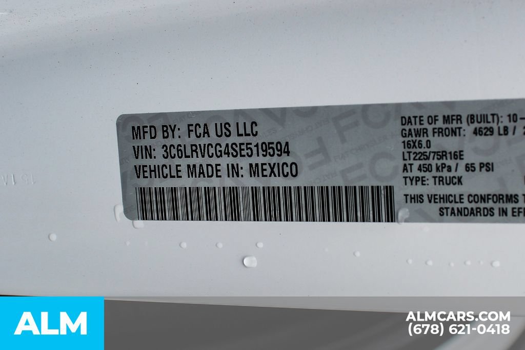 Used 2025 RAM ProMaster 2500 w/ Convenience Group FWD image 35