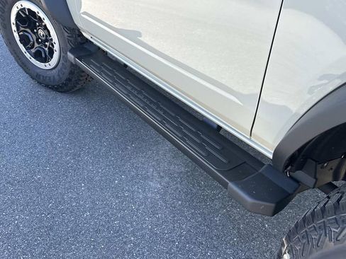 New 2025 Ford Bronco 2-Door w/ Sasquatch Package image 17