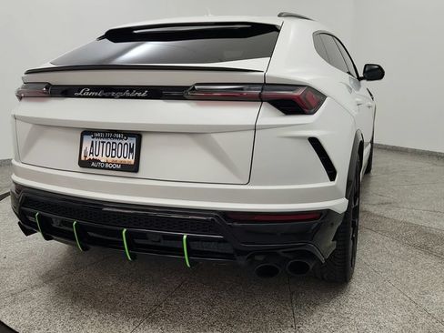 Used 2020 Lamborghini Urus AWD/4WD image 20