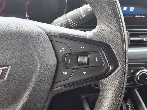 Used 2025 Chevrolet TrailBlazer LT image 16