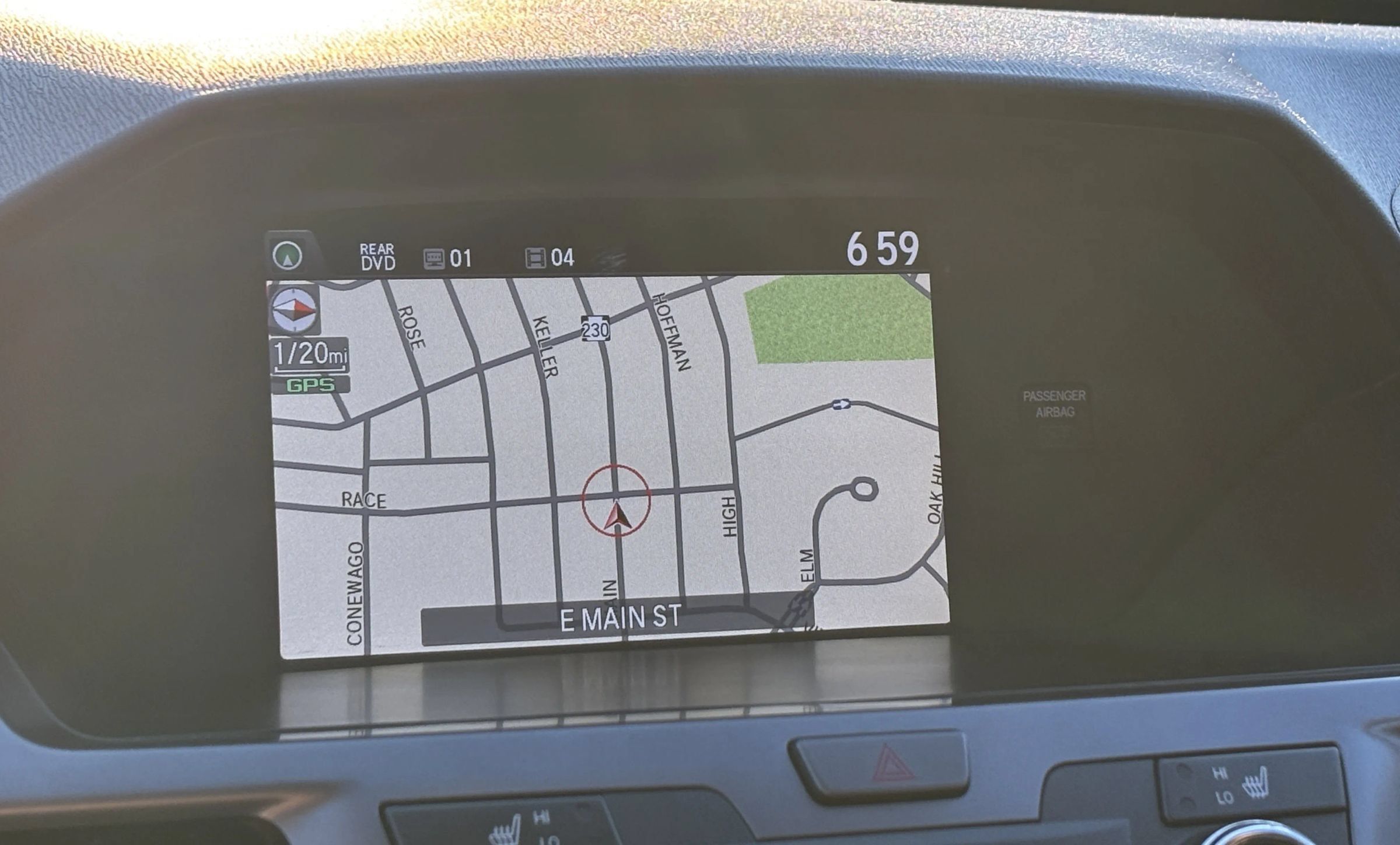 Used 2015 Honda Odyssey Touring Elite image 21