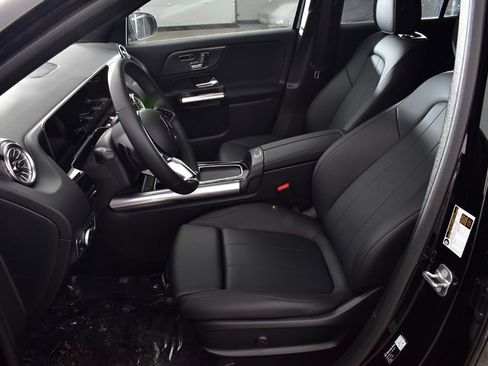 Used 2026 Mercedes-Benz GLA 250 4MATIC image 16