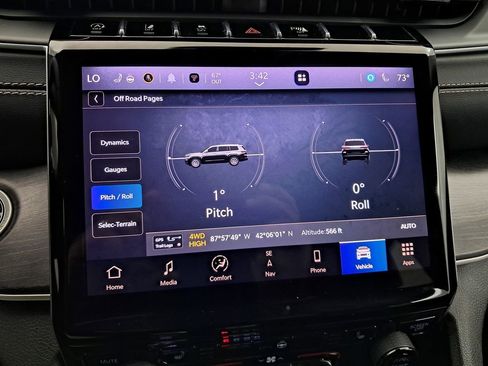 Used 2022 Jeep Grand Cherokee L Limited image 27