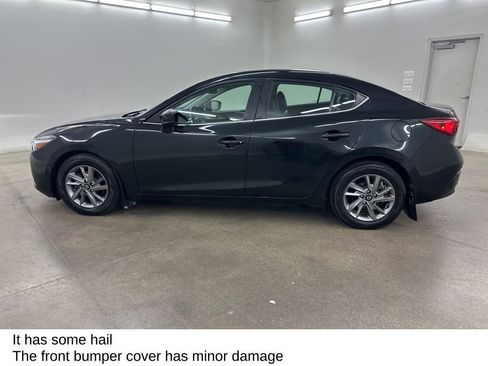 Used 2017 MAZDA MAZDA3 Touring image 7