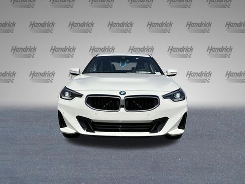 Certified 2025 BMW 230i xDrive Coupe w/ Convenience Package AWD/4WD image 8