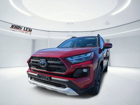 Used 2024 Toyota RAV4 Adventure image 6