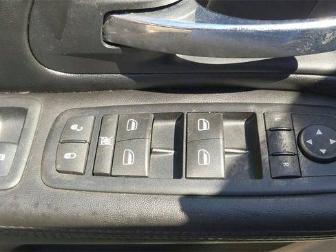 Used 2011 Dodge Grand Caravan Mainstreet w/ PWR Convenience Group image 16