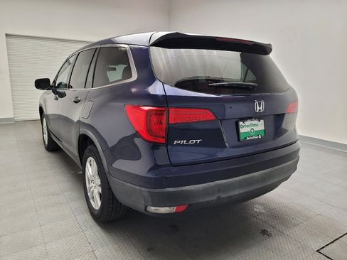 Used 2017 Honda Pilot LX image 6