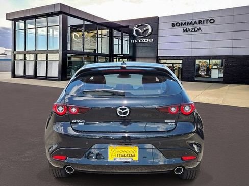 New 2026 MAZDA MAZDA3 Hatchback w/Premium Plus Pkg AWD/4WD image 4